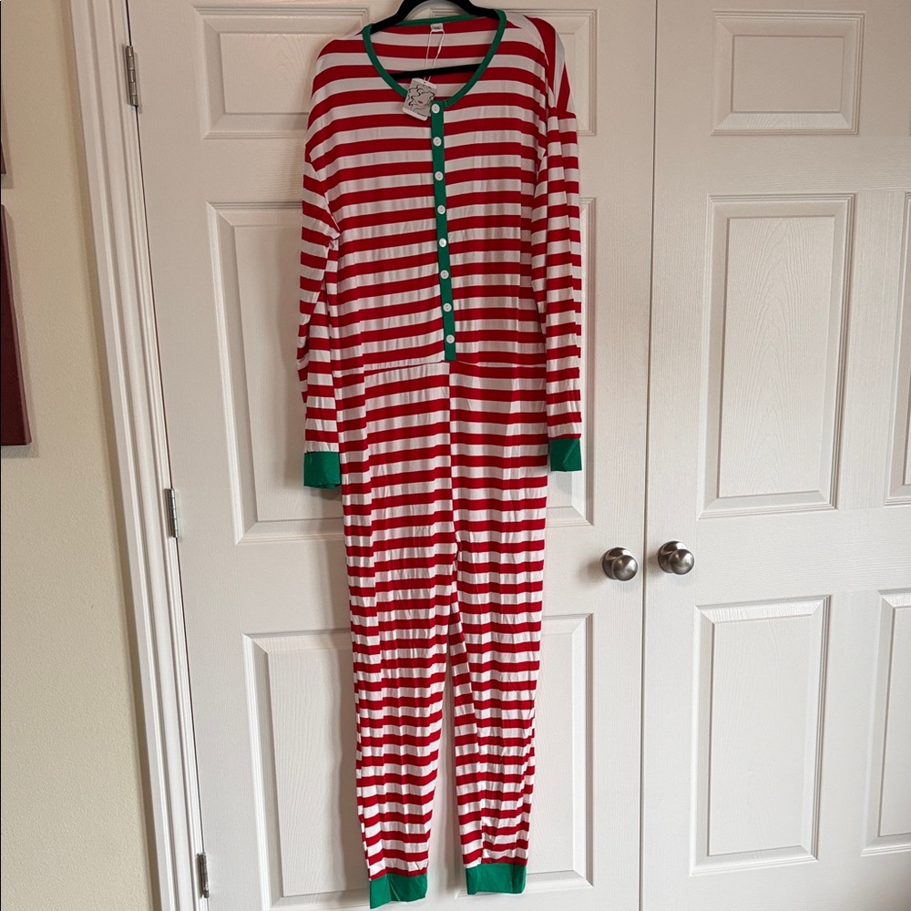 Red and White Striped Onesie Matching Family ChristmasPajamas NWT Var Sizes